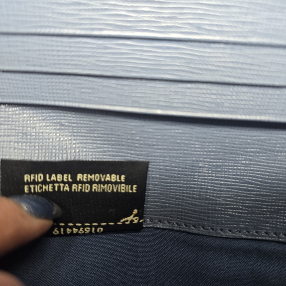 Fendi Light Blue Continental Long Wallet - EUC - COA - Picture 10 of 16
